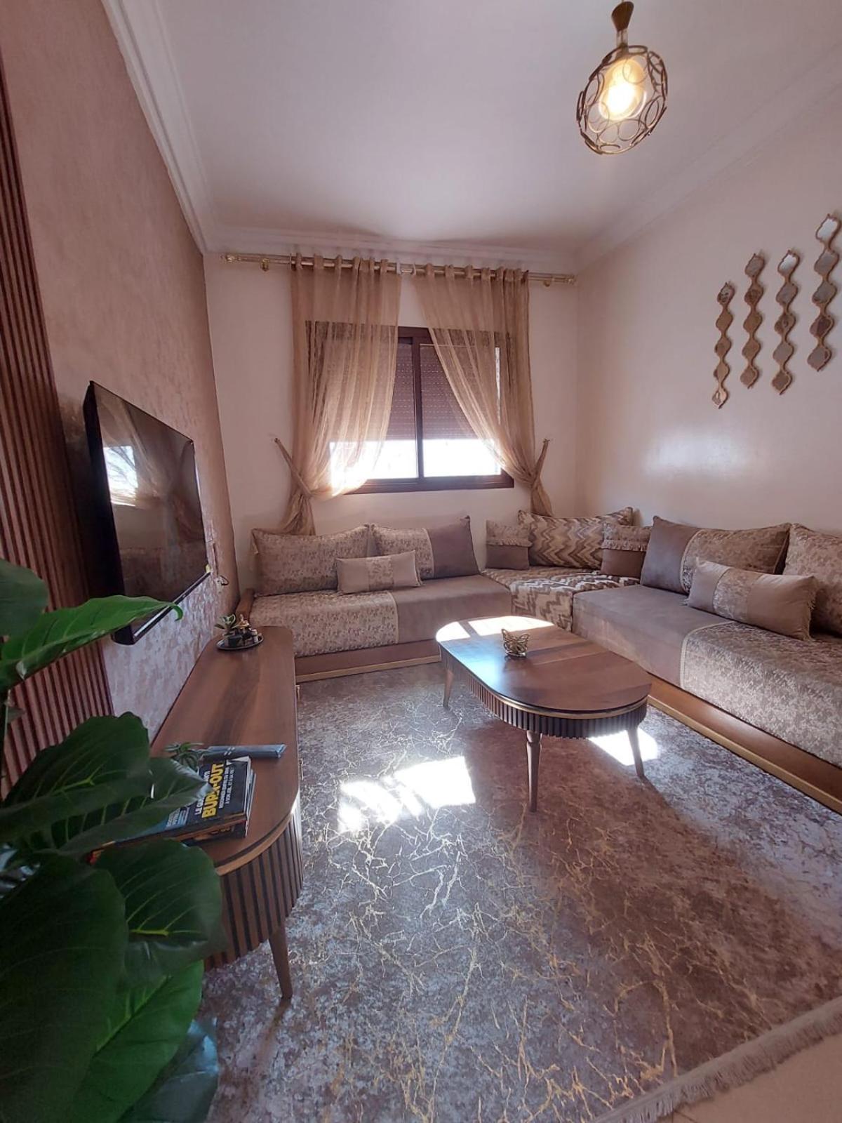 Appartement meublé par jour / mensuel Agadir Esterno foto